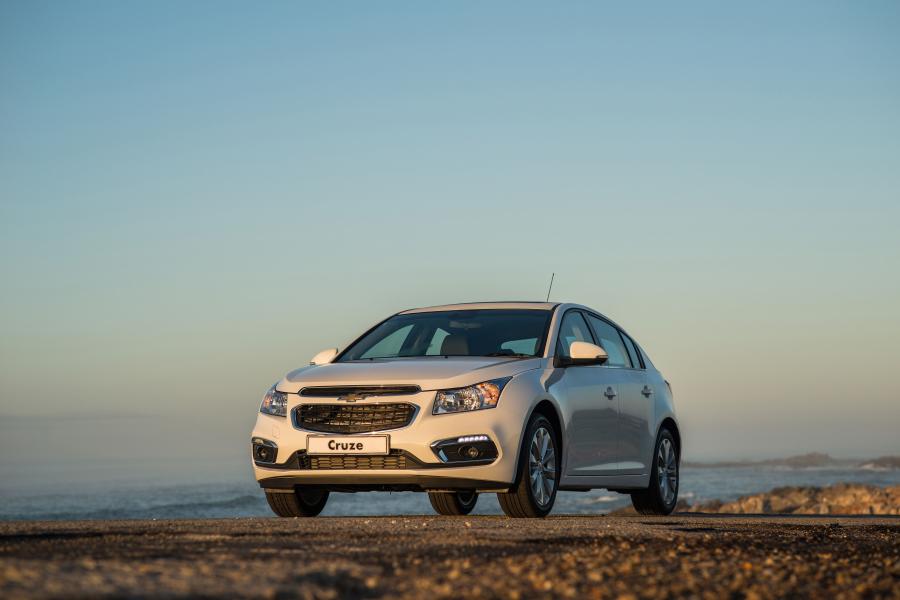  Chevrolet Cruze Hatchback 2015 года  (ZA) (фото 13 из 14)